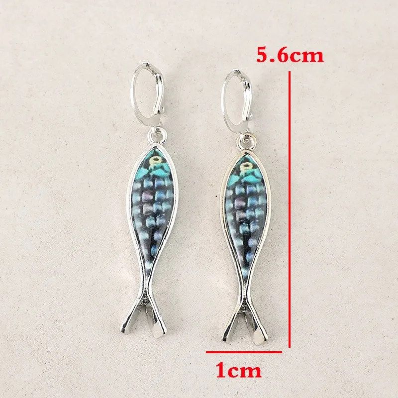 Vintage Personality  Silver Color Metal Carving Multicolour Fish Dangle Earrings for Women Party Ethnic Jewelry