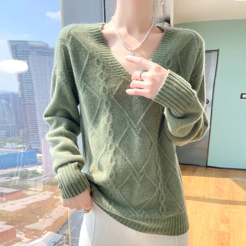 100% Merino Wool Women's V-Collar Long Sleeved Female Knitted Crocheted Pullover Top Winter Cashmere Female Sweater