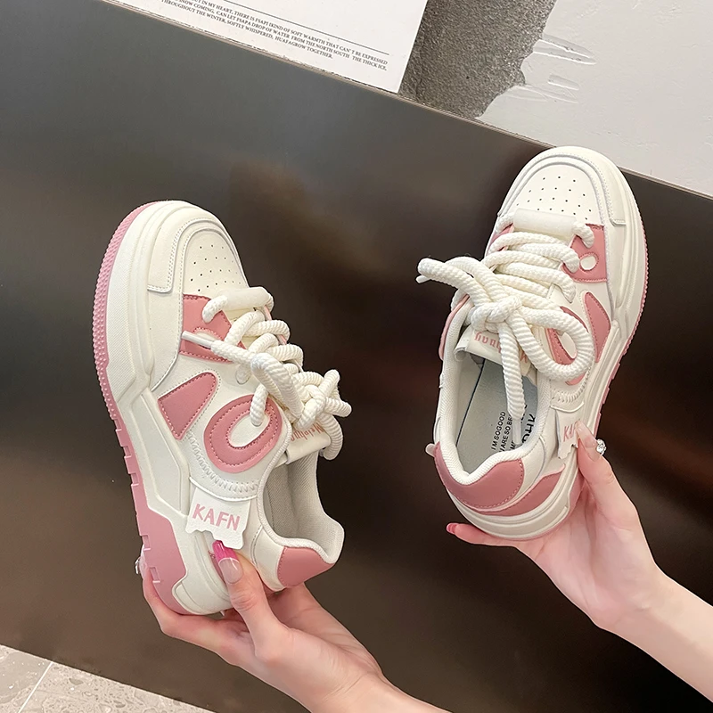 Ladies Shoes 2023 New Fashion Flat Casual Women's Sneakers Comfortable Platform Sprot Shoes Trend  Lace Up Versatile Sneakers