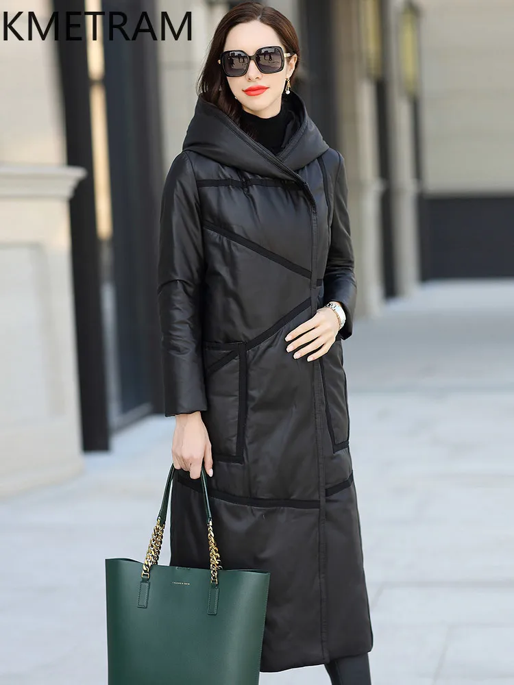 معطف جلد طبيعي من جلد الغنم الطبيعي من KMETRAM سترة بيضاء بطة أسفل بقلنسوة سوداء منتفخة ملابس نسائية شتوية طويلة 20257]