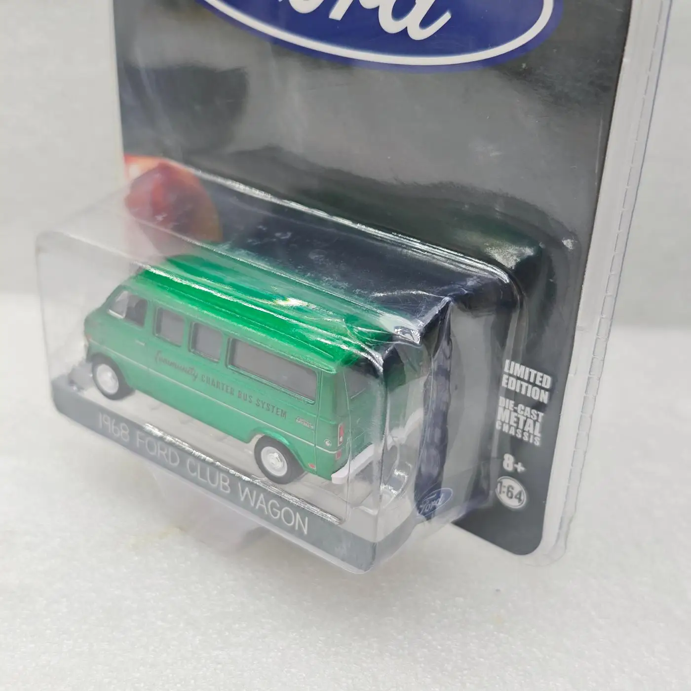 

GreenLight 1:64 1968, Ford Club Wagon, высокая имитация литья под давлением автомобиля, модель из металлического сплава, украшение автомобиля, коллекция подарков