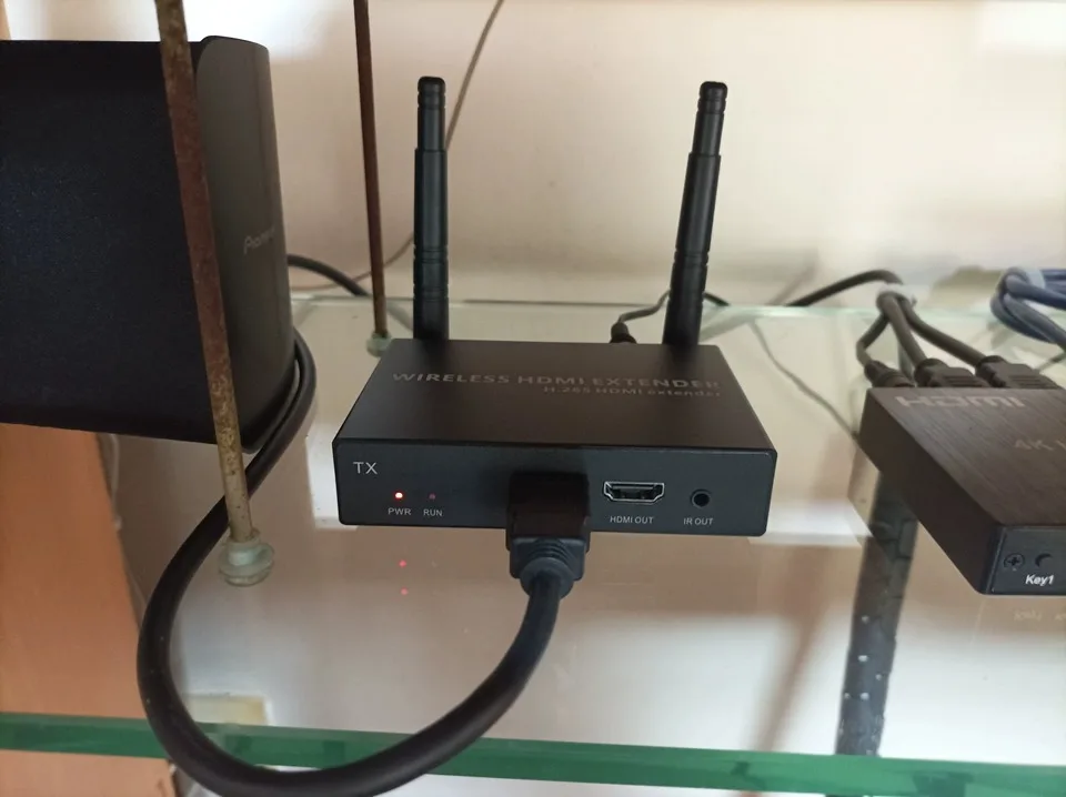 Hdmi Wireless Transmitter 4k Video Projection TV Projector Computer Karaoke Machine Same-screen Extension Transceiver