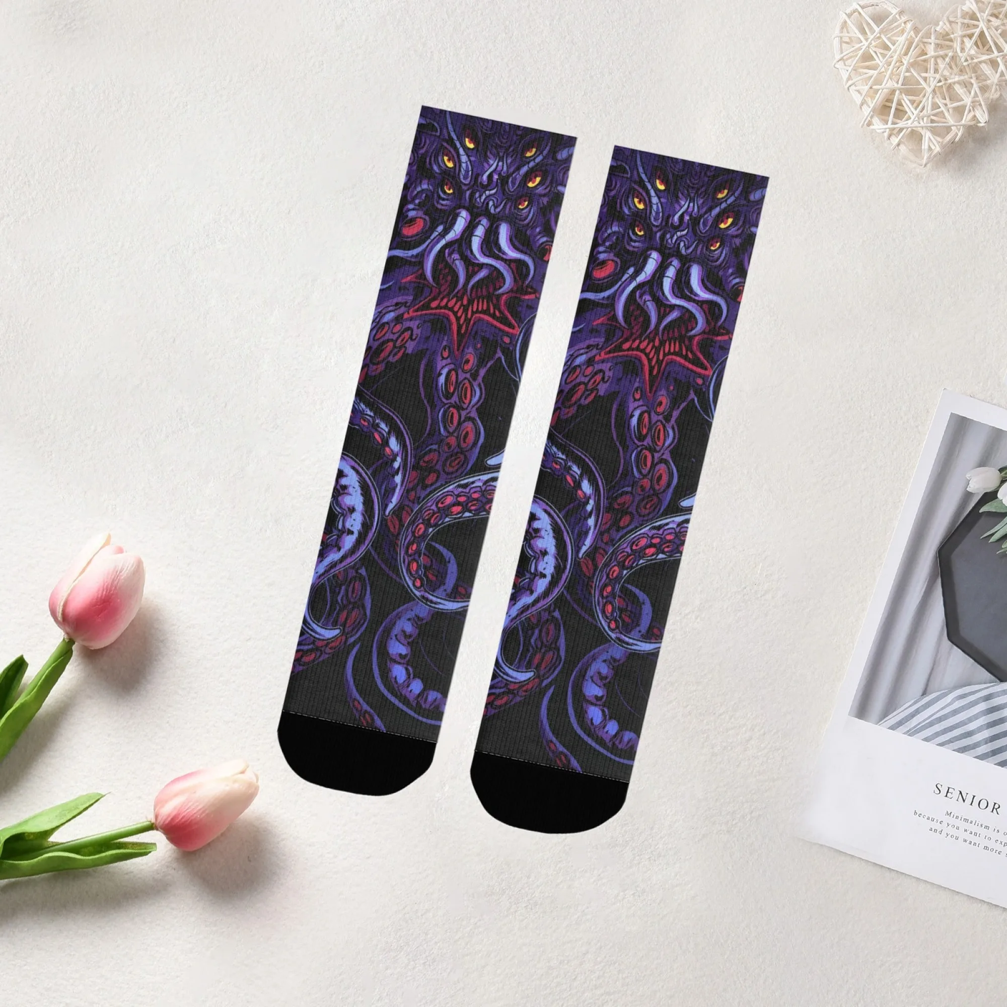 

Готические темные стильные носки до середины икры с Ктулху и осьминогом, щупальца с несколькими глазами, модные фэнтезийные крутые повседневные одинаковые носки унисекс