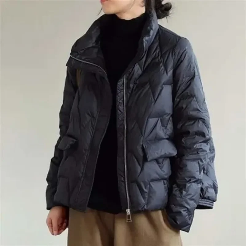 Nuovo stile versione coreana piumino d'anatra bianco stile corto piumino leggero allentato nuovo stile colletto alla coreana Little Fellow Fashion