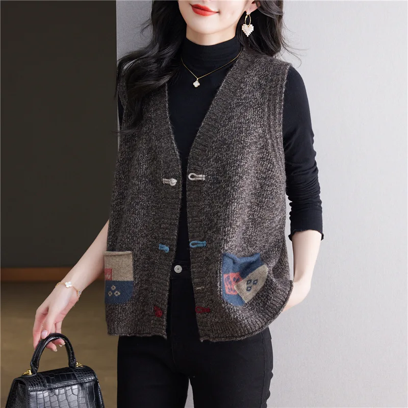 เสื้อคาร์ดิแกนคอวีถักแบบเวสต์สำหรับผู้หญิง ฤดูใบไม้ผลิและฤดูใบไม้ร่วงปี 2025 แฟชั่นเกาหลีใหม่ สไตล์ลำลอง เสื้อผู้หญิง
