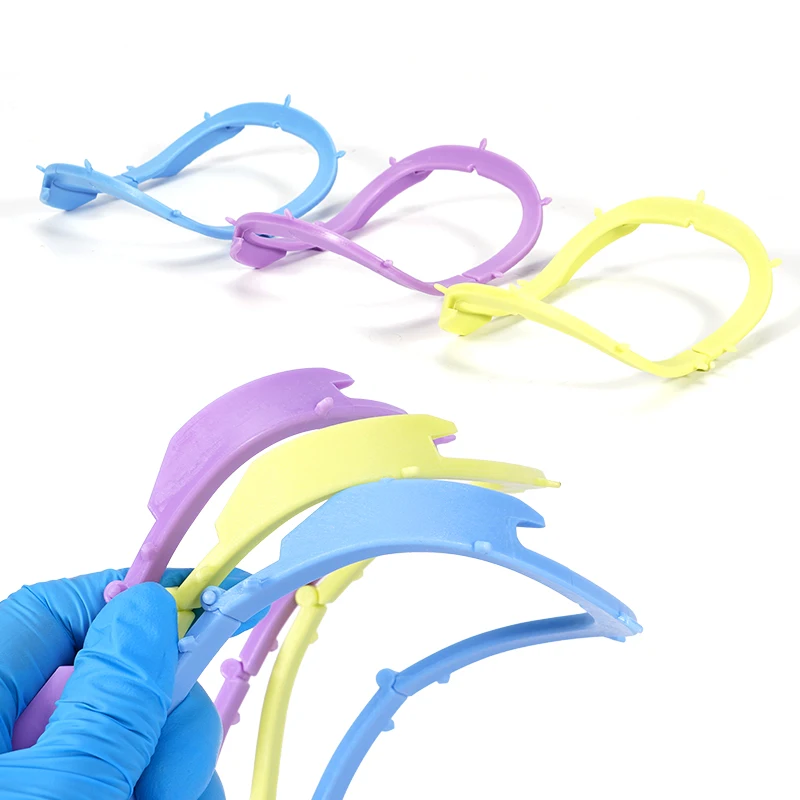 

1Pc Dental Rubber Stamp Holder Foldable Frame Plastic Rubber Dam Sheets Bracket Operation 134℃ Oral Barrier Tools