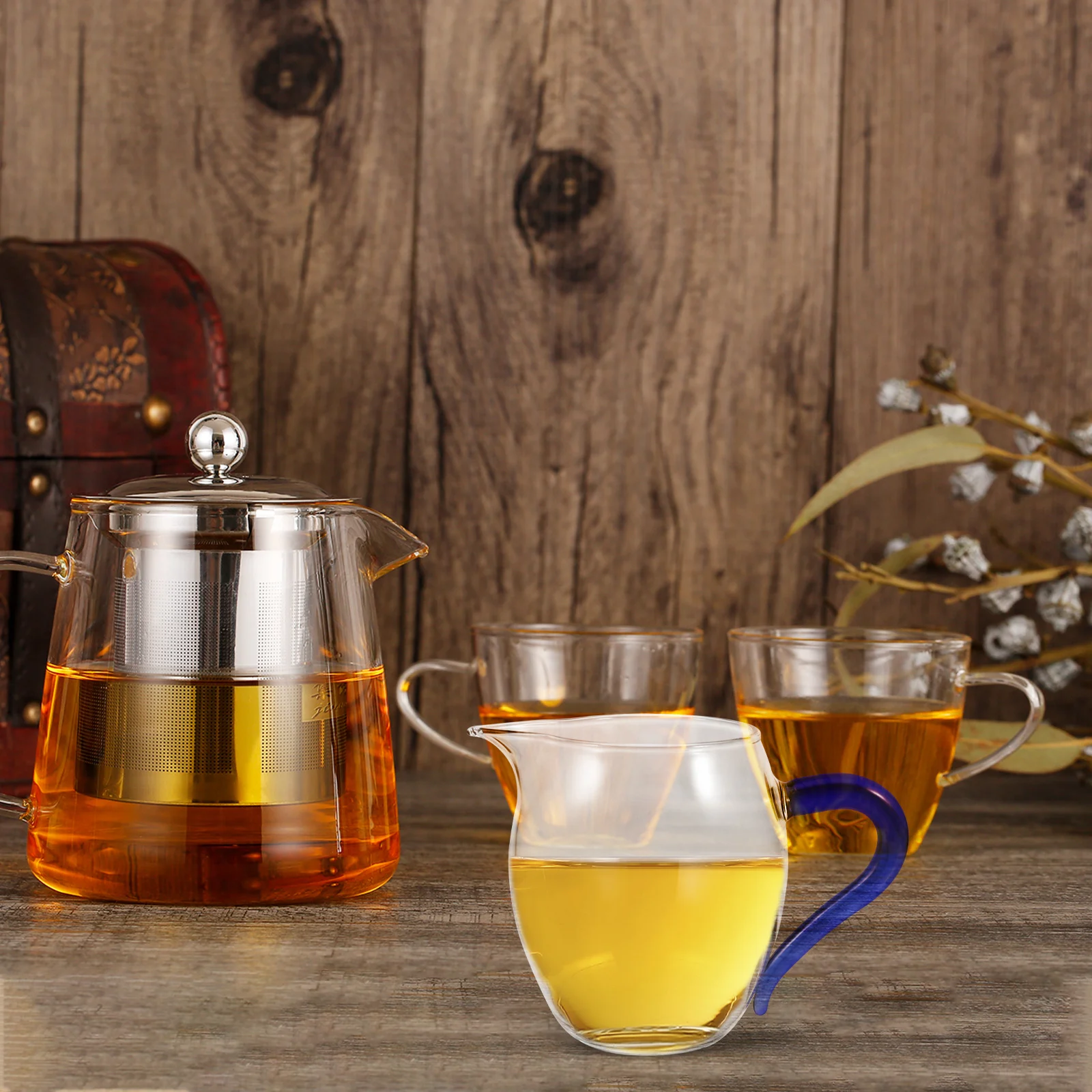 

300ml Glass Pitcher Thickened Design Tea Spout Easy Distribution Group Capacity Versatile Beverage Cup