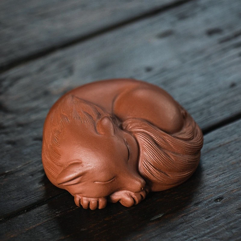 Purple Clay Nine-Tailed Fox Miniatures Red Robe Clay Sculpture Creative Animal Figurine Lucky Mascot Decor Home Craft Ornament