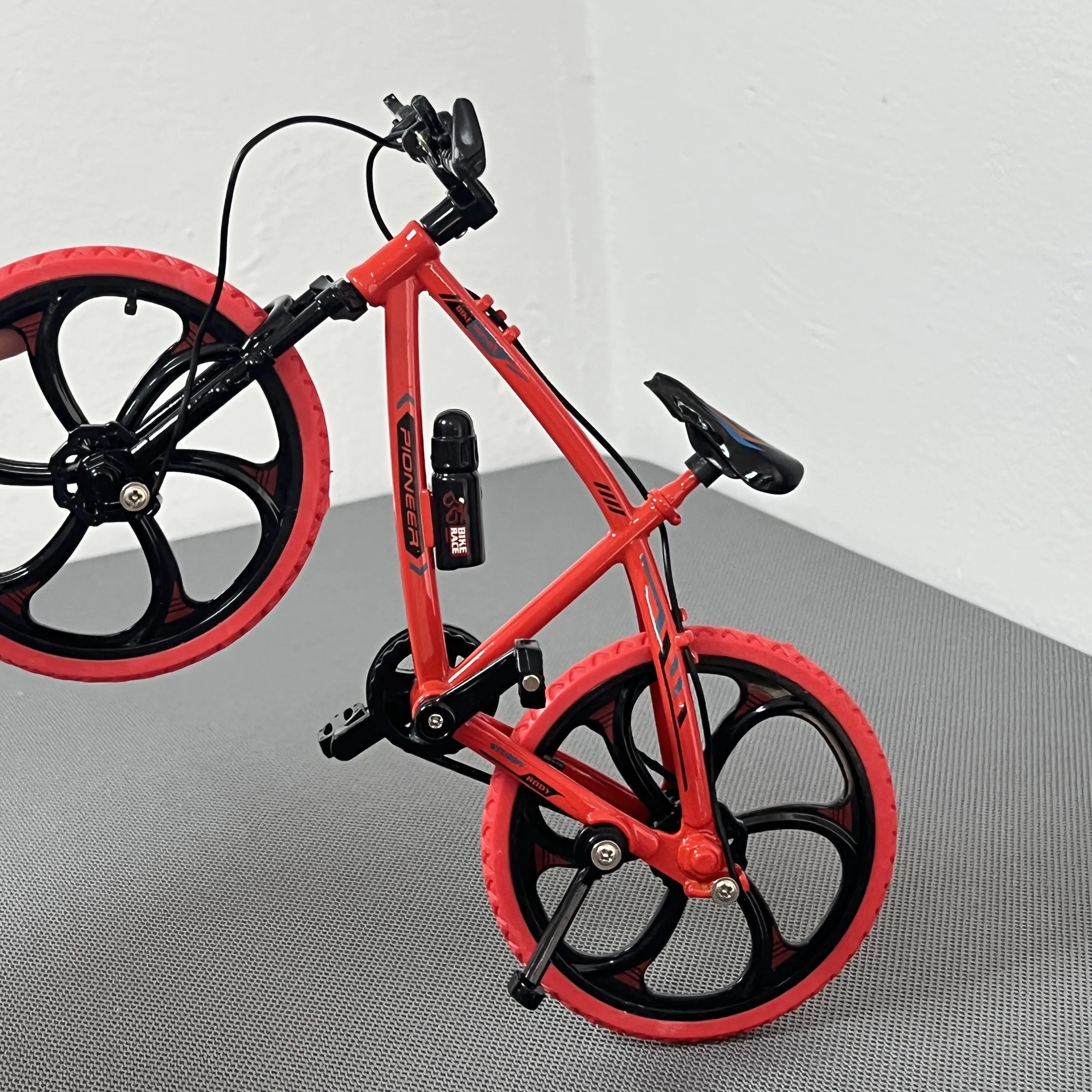 1:8 Mini-Modell Legierung Fahrrad Druckguss Mountainbike Finger Simulation Fahrrad Sammlung Geschenke Mini-Spielzeug