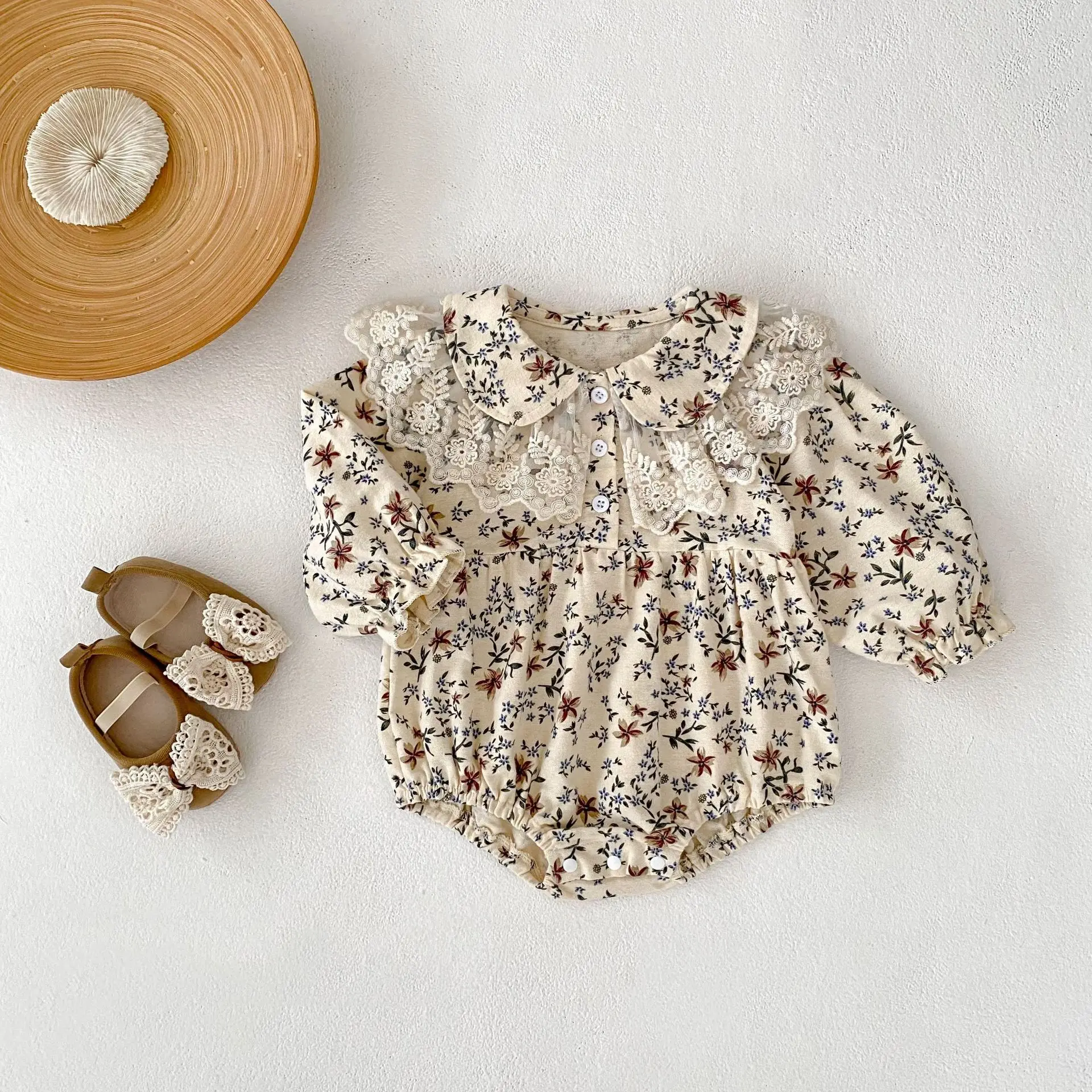 novas-roupas-de-outono-para-bebes-de-0-a-3-anos-macacao-floral-requintado-com-gola-dupla-e-manga-comprida-para-bebes-meninas