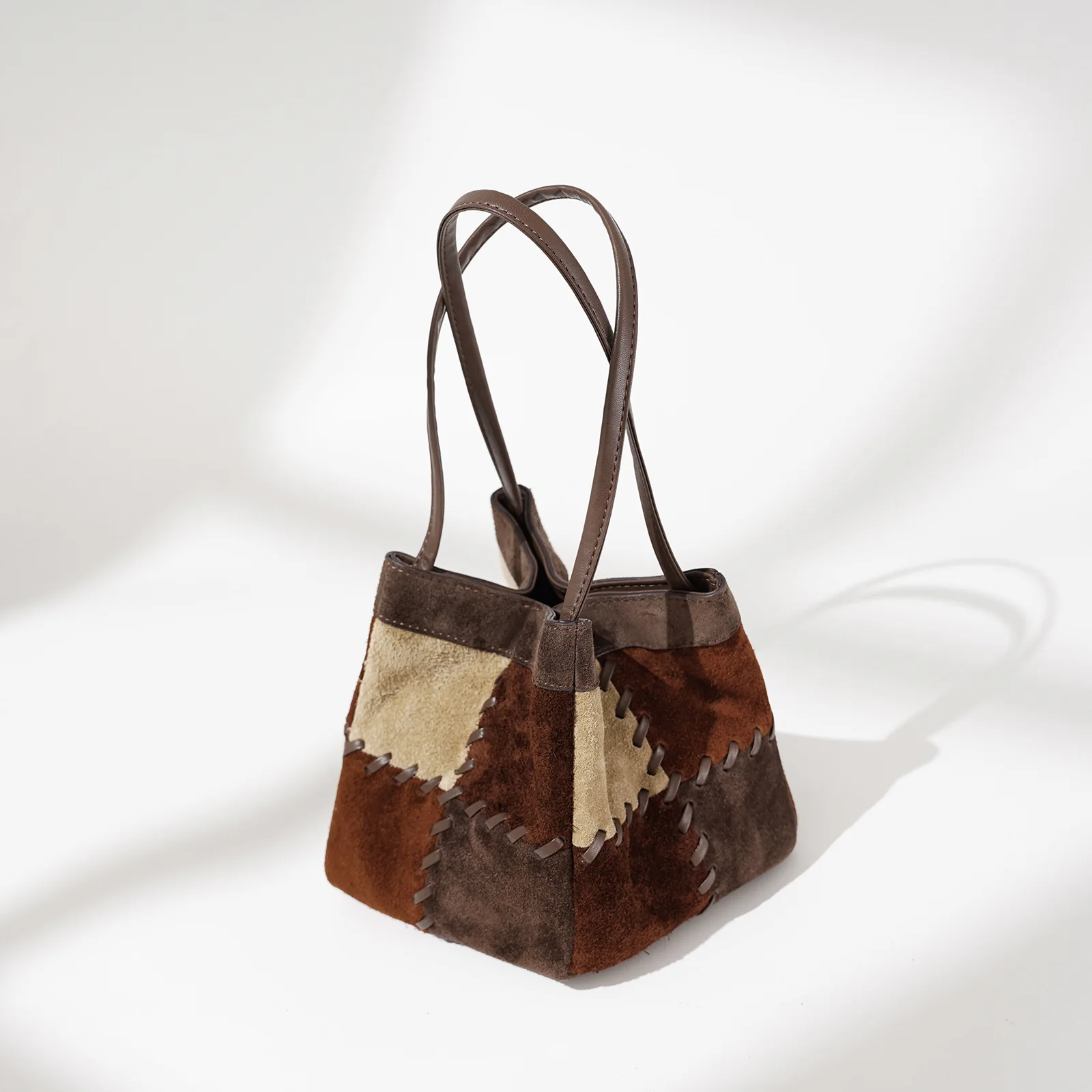 

new niche Korean style handbag exquisite color blocked diagonal shoulder bag retro armpit bag versatile for autumn and winter