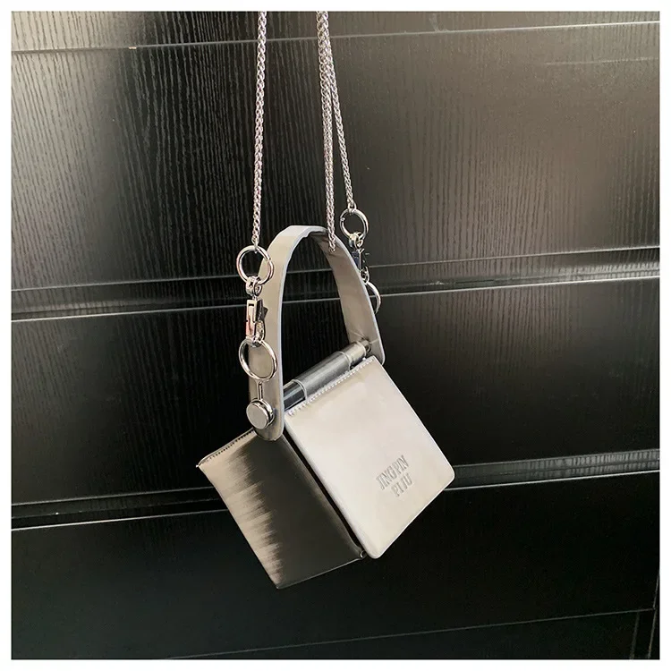 

2025 New! Foreign Style Gradient Small Square Sugar Bag - Popular Fashion Box, Chain, Shoulder & Portable