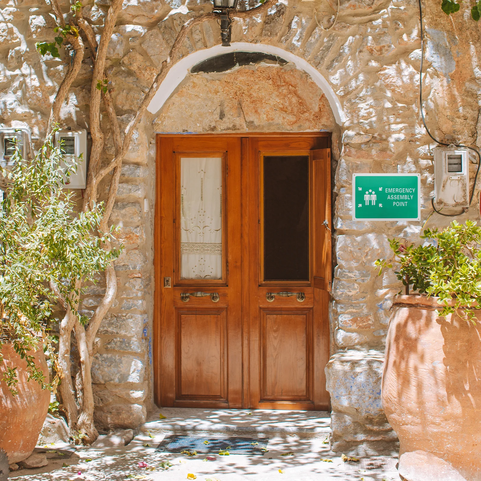 علامة نقطة تجميع الطوارئ لمكافحة الحرائق، علامة أمان من الألومنيوم لمؤشر تحذير مقاوم للطقس في مركز المدرسة في المصنع #6