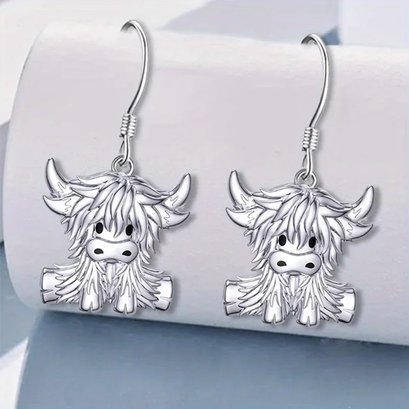 1 Pair Creative Cute Calf Pendant, Earrings, Exquisite Festival Birthday Party Commemorative Accessories, Jewelry Gifts Hot List