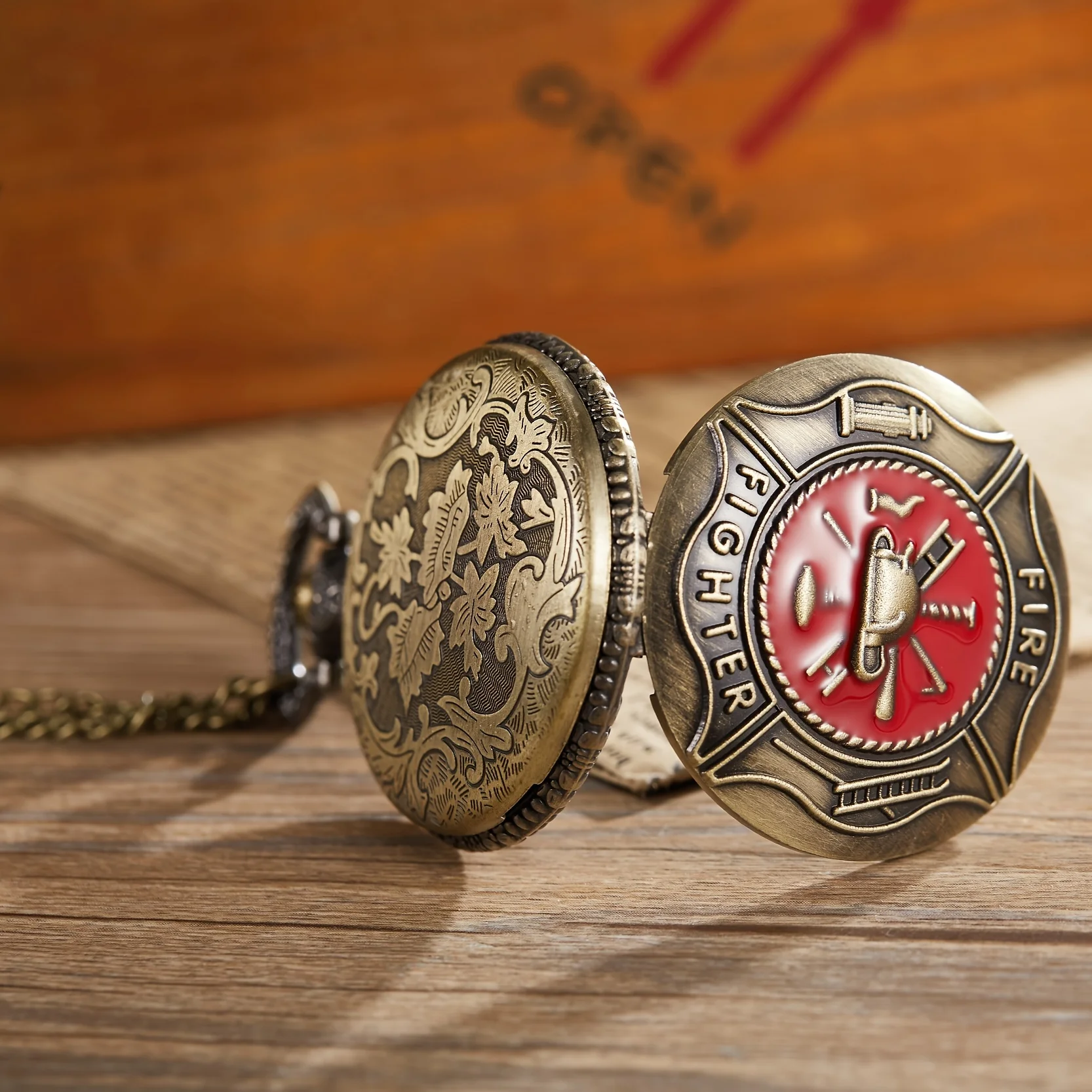 ساعة جيب كوارتز عتيقة من الحنين للرجال ، قطارة حمراء ، الإغاثة ، مكافحة الحرائق ، نمط تسجيل ، قلاب ، سلسلة معلقة #2