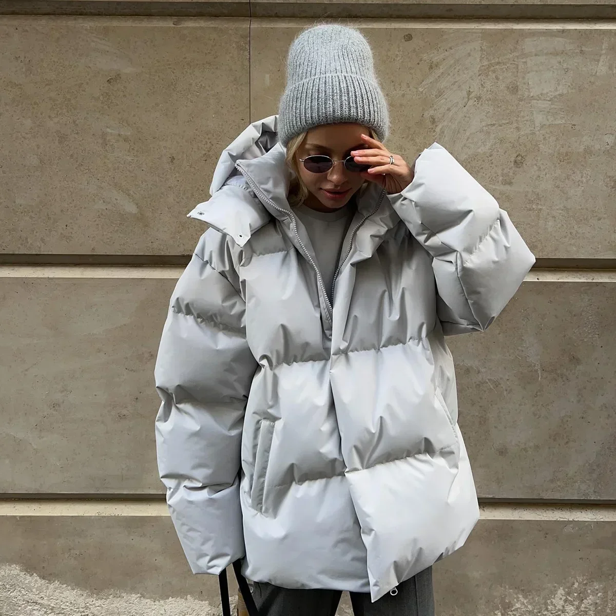 Fashion Thicken Hooded Cotton Jacket for Women 2023 Winter Chic Long Sleeve Coat Female Warm High Street Loose Parka Outerwear