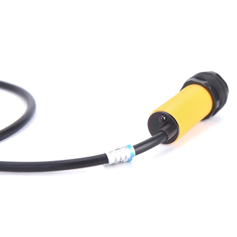 Commutateur infrarouge d'évitement d'obstacles de technologie de capteur photoélectrique E18-D80NK de 1PC