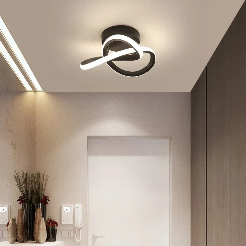 Modern LED Wall Lamp Trefoil Black White Ceiling Light For Bedroom Bedside Living Room Corridor Checkroom Decor Lighting Fixture