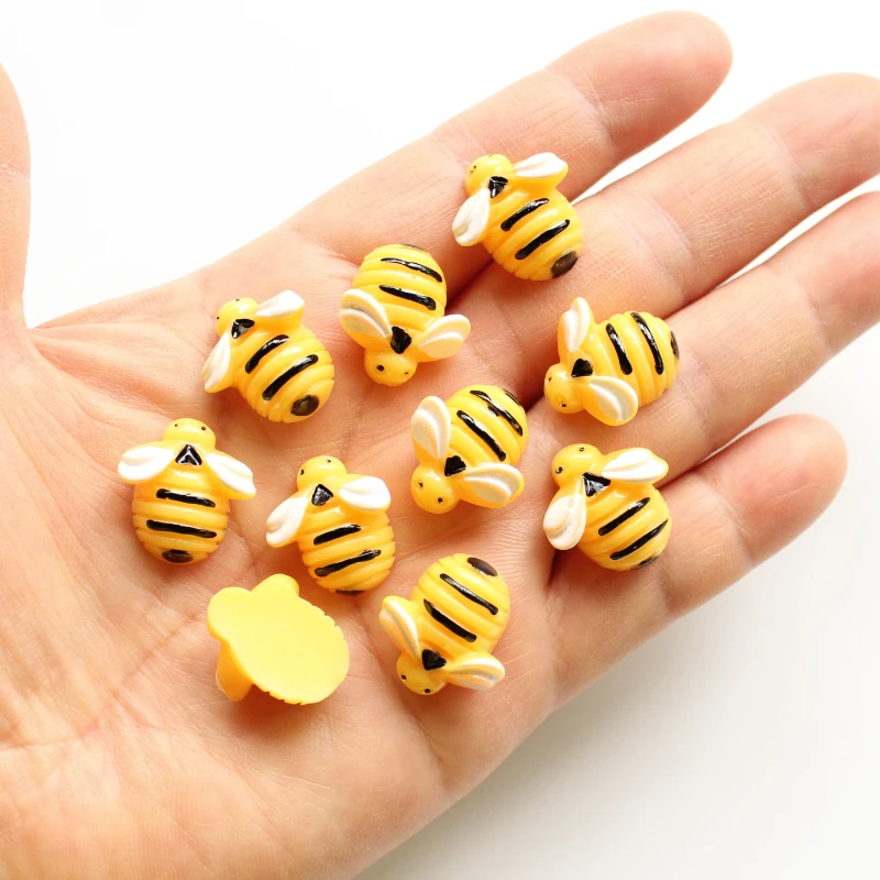 10Pcs Cartoon Bee Mini Simulated Animal Flatback Resin Scrapbooking DIY Embellishment for Hairwear Phone Dollhouse Toy Wholesale