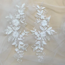 4PCS=2Pair Cotton Material 3D Mirrored Flowers Handmade DIY Wedding Dress Decoration Applique Off White  RS3415