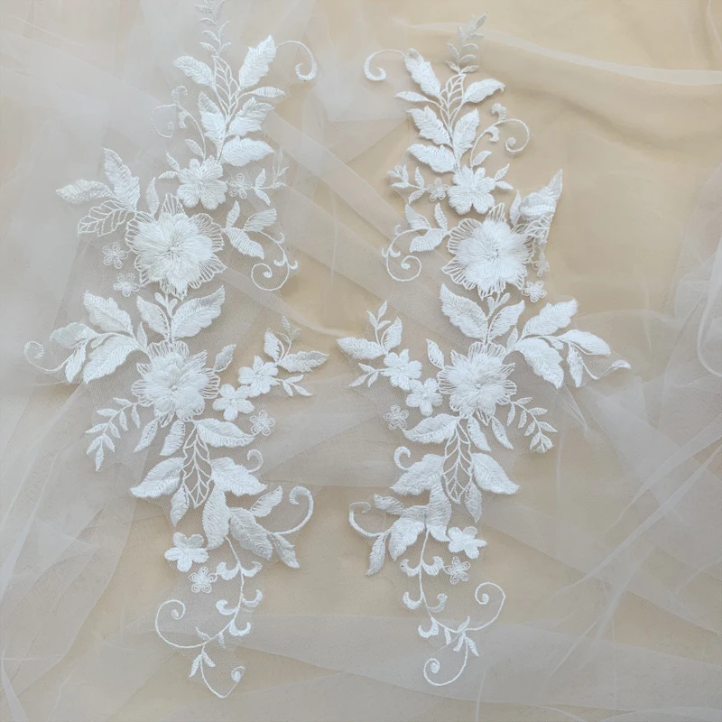 4PCS=2Pair Cotton Material 3D Mirrored Flowers Handmade DIY Wedding Dress Decoration Applique Off White  RS3415