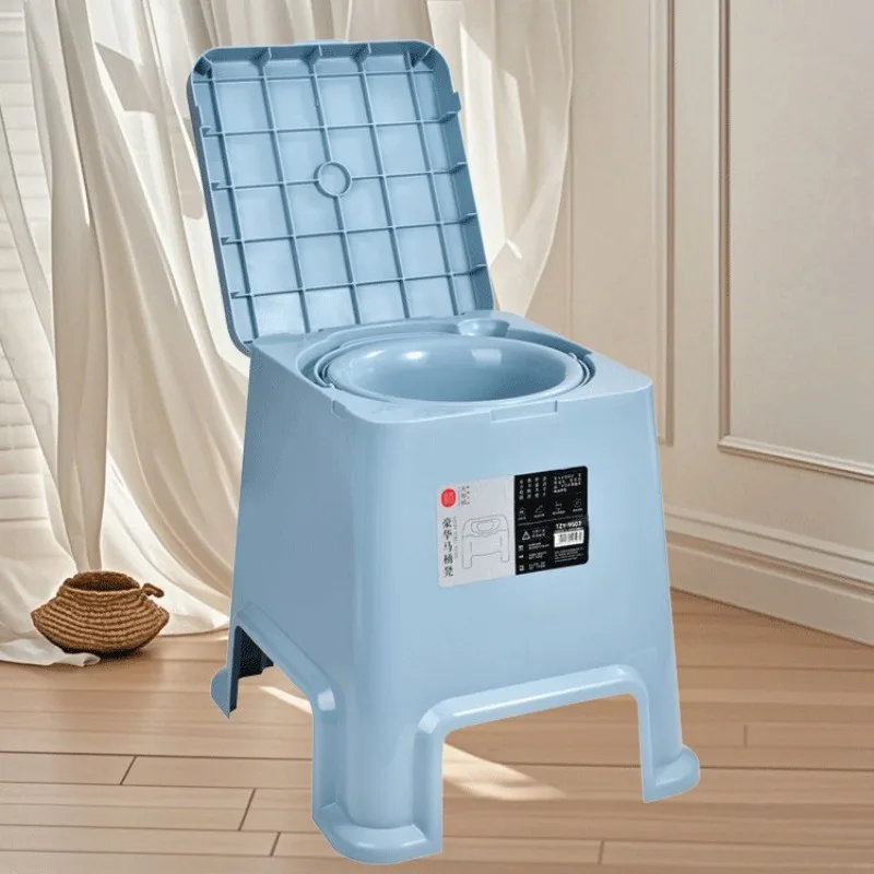 Plastic Commode for Elderly – Pregnant Women Urinal, Foldable Bedside Stool, Anti-Slip Portable Night Pot Compact