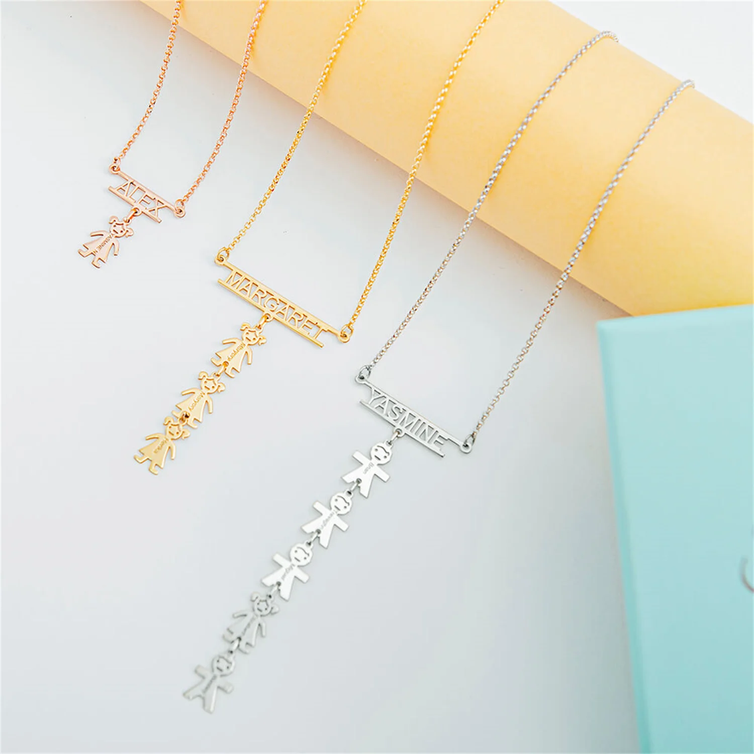 Cut Out Bar Name Necklace With Kids-Personalized  Engraved Name Custom Date Necklace Vertical Girl Name Pendant Gift for Mom