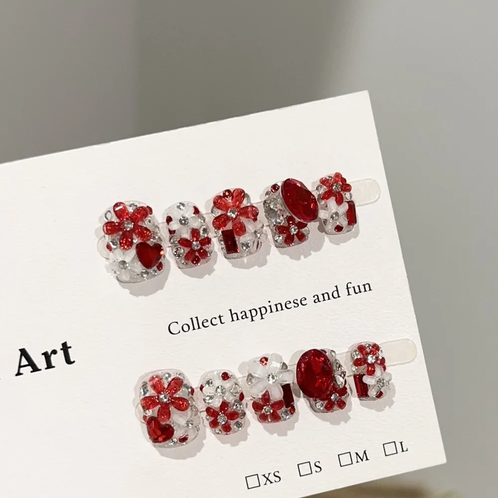 10 個の赤い繁栄するクリスタルの花手作りプレスオンネイルスーパーグリッターダイヤモンドルビー付け爪取り外し可能再利用可能