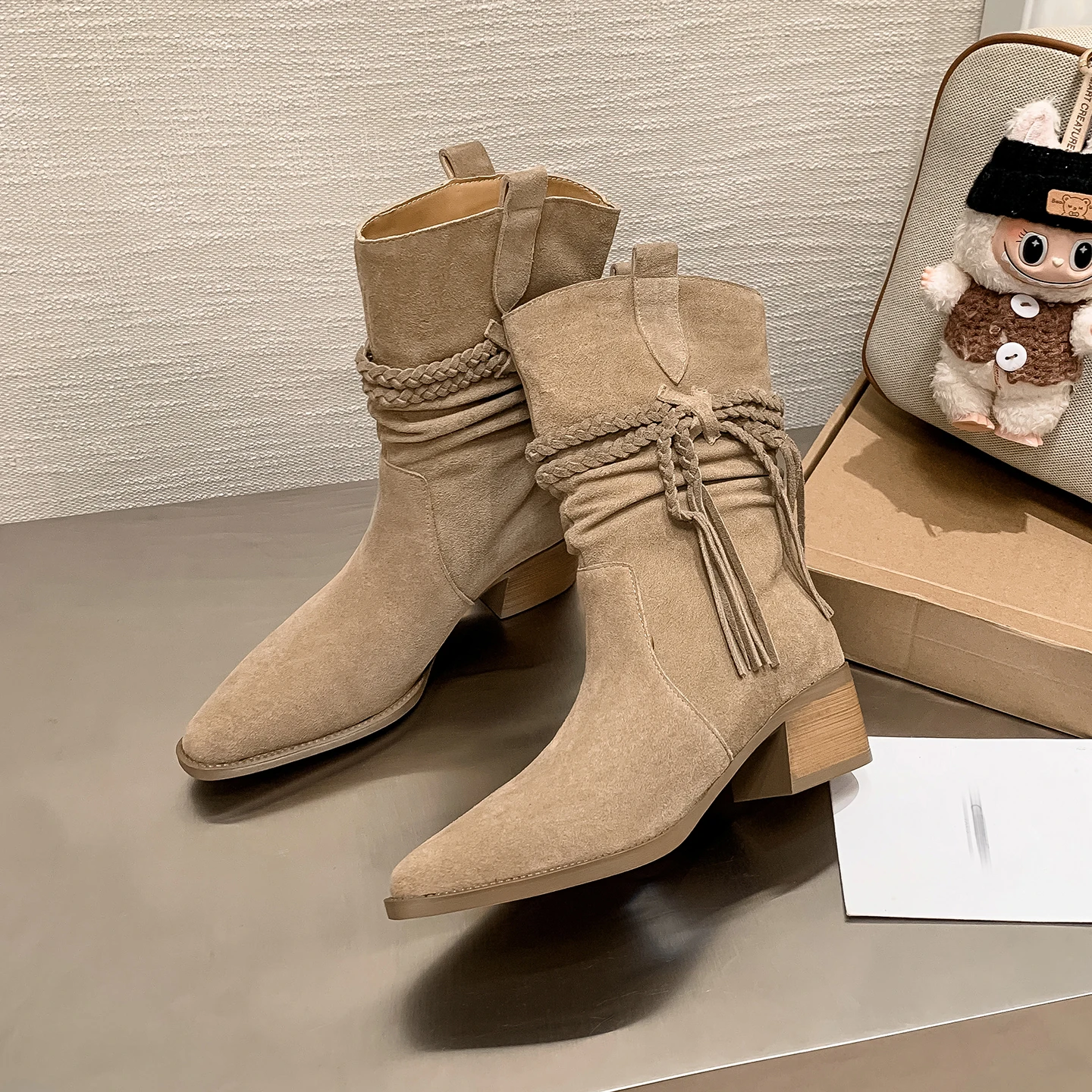 

Women Shoes High Heels Boots Pointed Toe Heeled Shoes 2026 Winter Designer New Chunky Chelsea Boots Cow Suede Shoes Mujer Botas