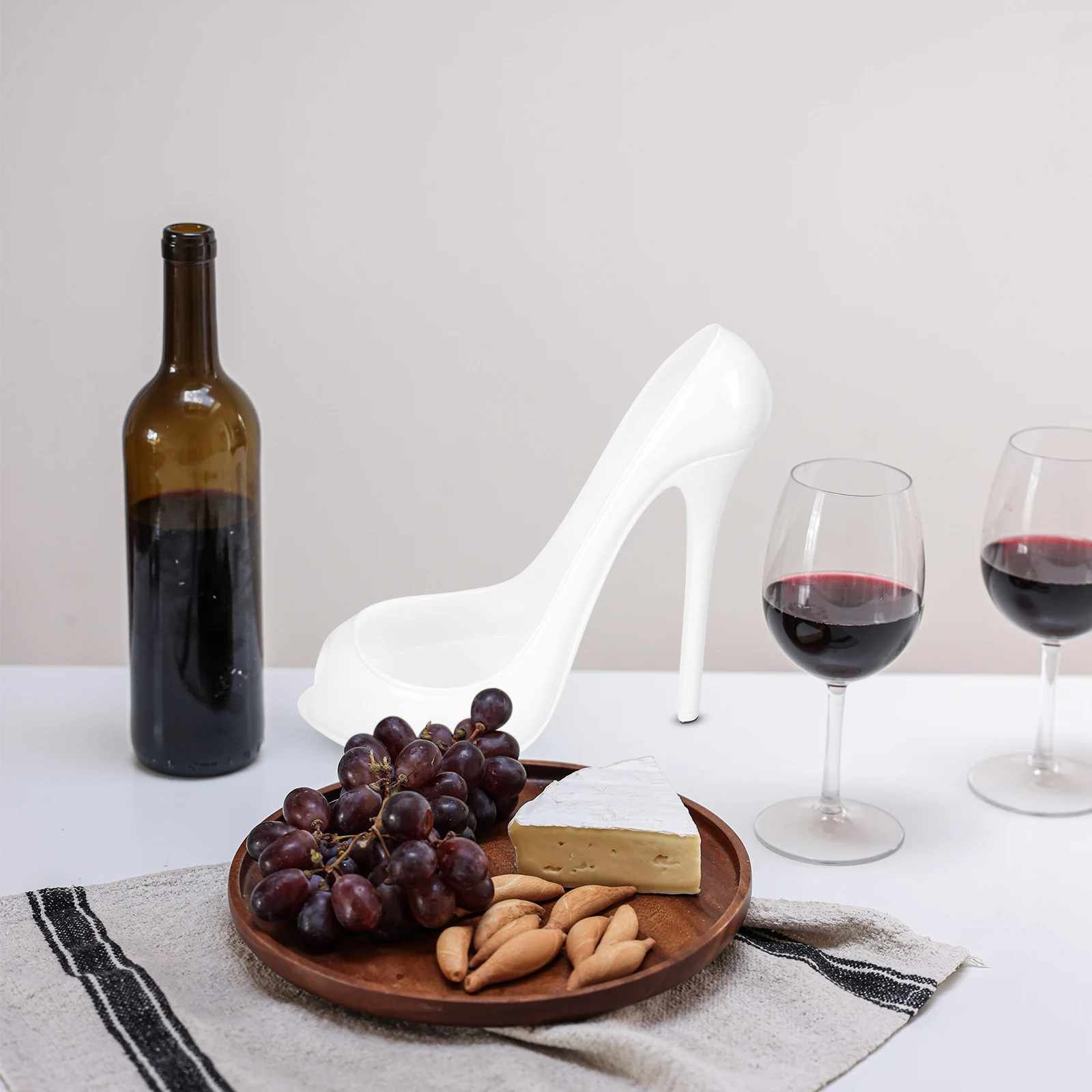 

High Heel Rack Elegant Resin Desktop Craft Bottle Holder Classic Design Living Room Bar Restaurant nament