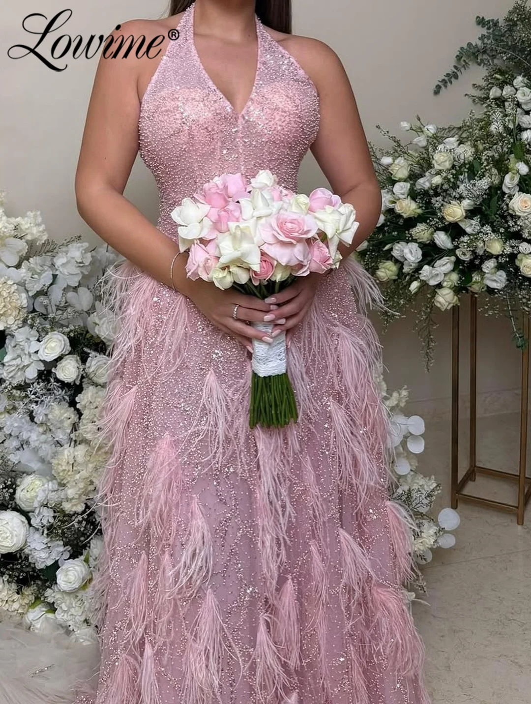 

Exquisite Pink Feathers Party Dress Customized Halter Beaded Prom Dresses 2026 Customized Vestido De Noite Women Evening Gowns