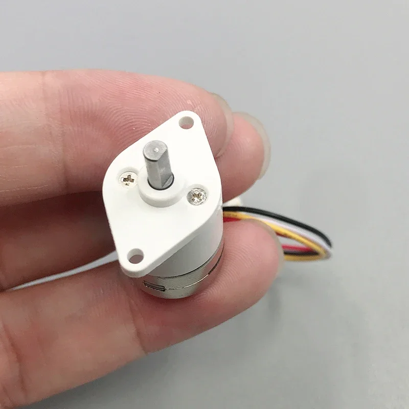 15MM Stepper Motor Gearbox DC5V 6V 40 Ohm 2-phase 4-wire Metal Gearbox High Torque Stepper Motor With Dust-proof Housing