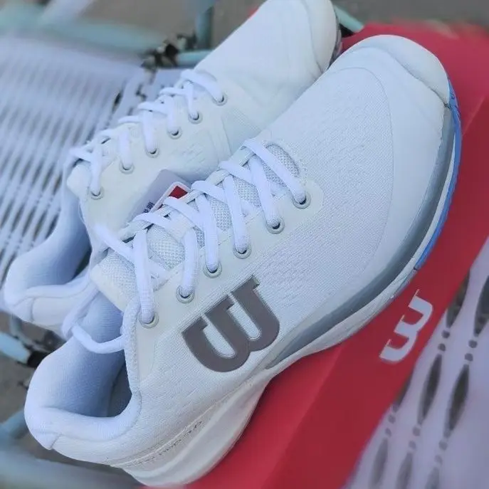 Summer Hot Selling Professional Training Running Shoes, Breathable Running Shoes, Training Track and Field Shoes, Very Good Running Shoes