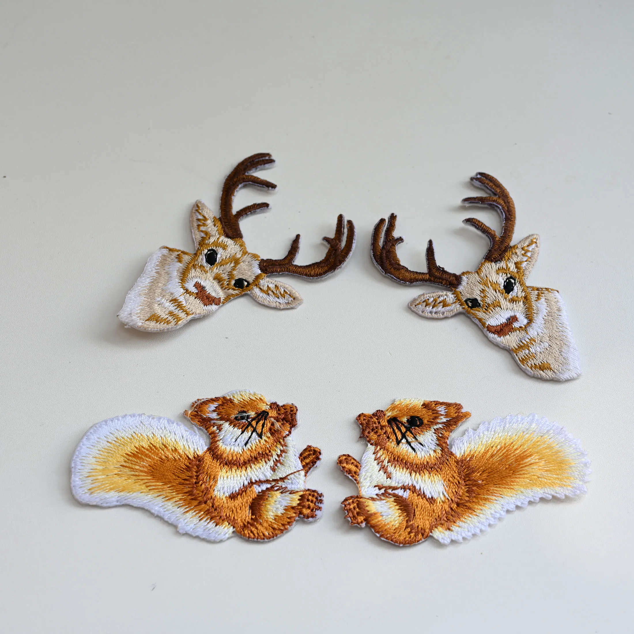2pc/set ironing floral embroidered Patches for Clothes iron on Embroidery Stickers Applique flower ecoration Badge parches ropa