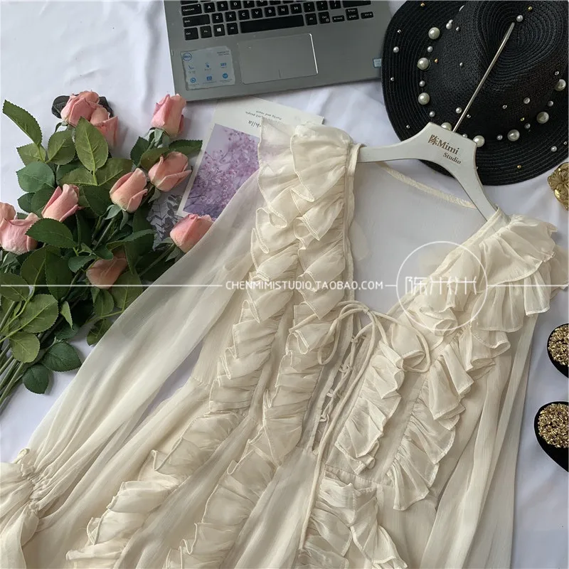 French Romantic Fairy Dress Women Fashion Ruffles Sexy V-neck Bell Sleeve Chiffon Dress High Waist Slimming Simple Elegant Dress