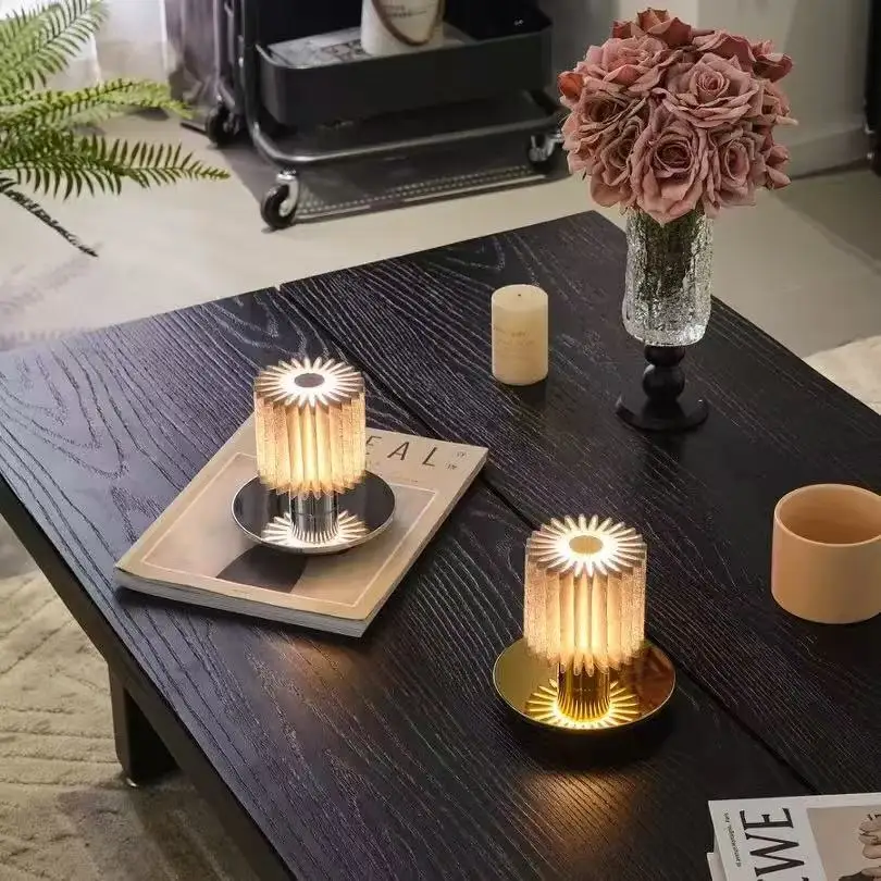 French Retro Fabric Table Lamp Creative Restaurant Bar Atmosphere Table Lamp USB Charging Outdoor Camping Decorative Night Light