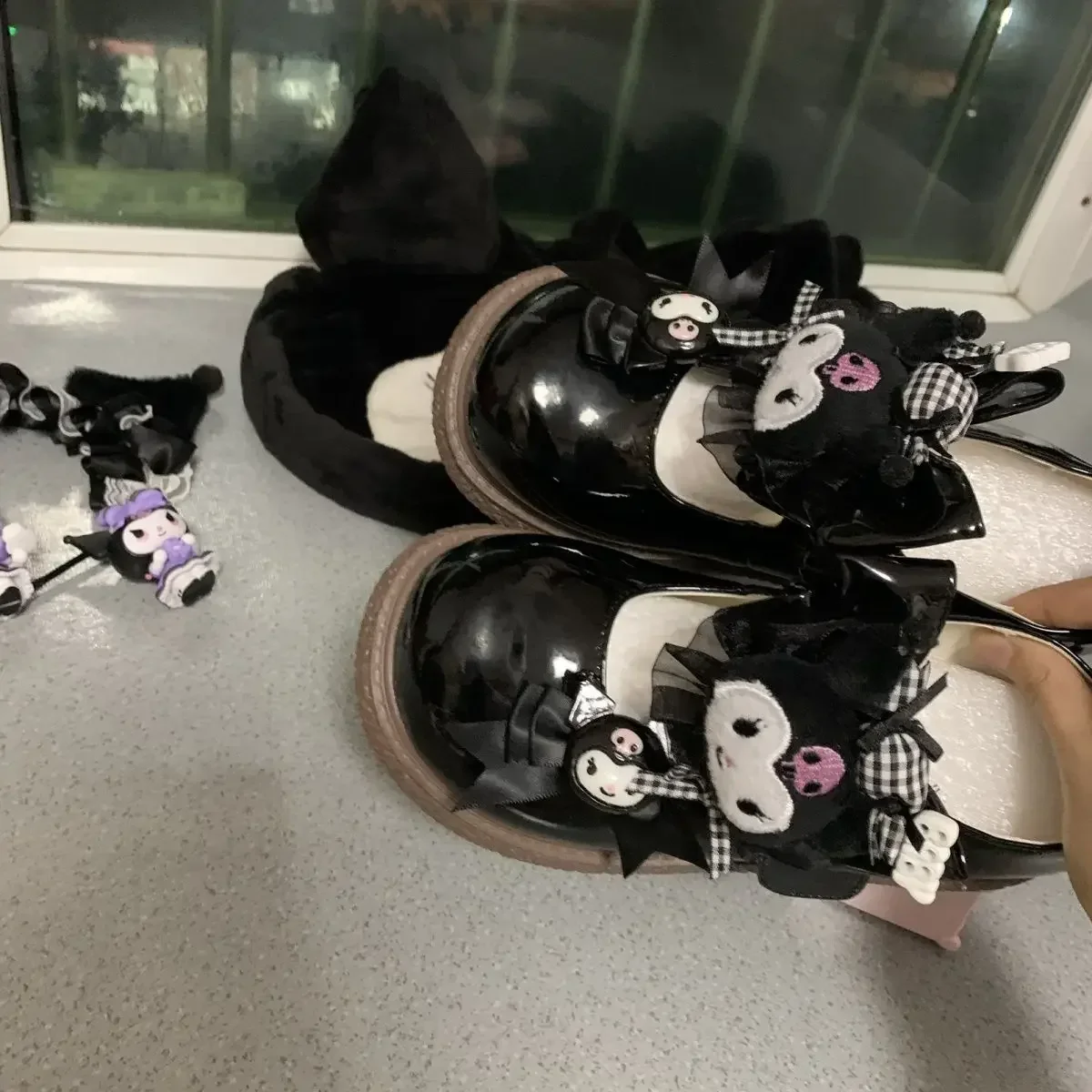 Sanrio kuromi lolita รองเท้า jk รอบ toe big toe รองเท้าน่ารัก girly หัวใจรองเท้าหนังขนาดเล็กสาว kawaii ของขวัญวันเกิด