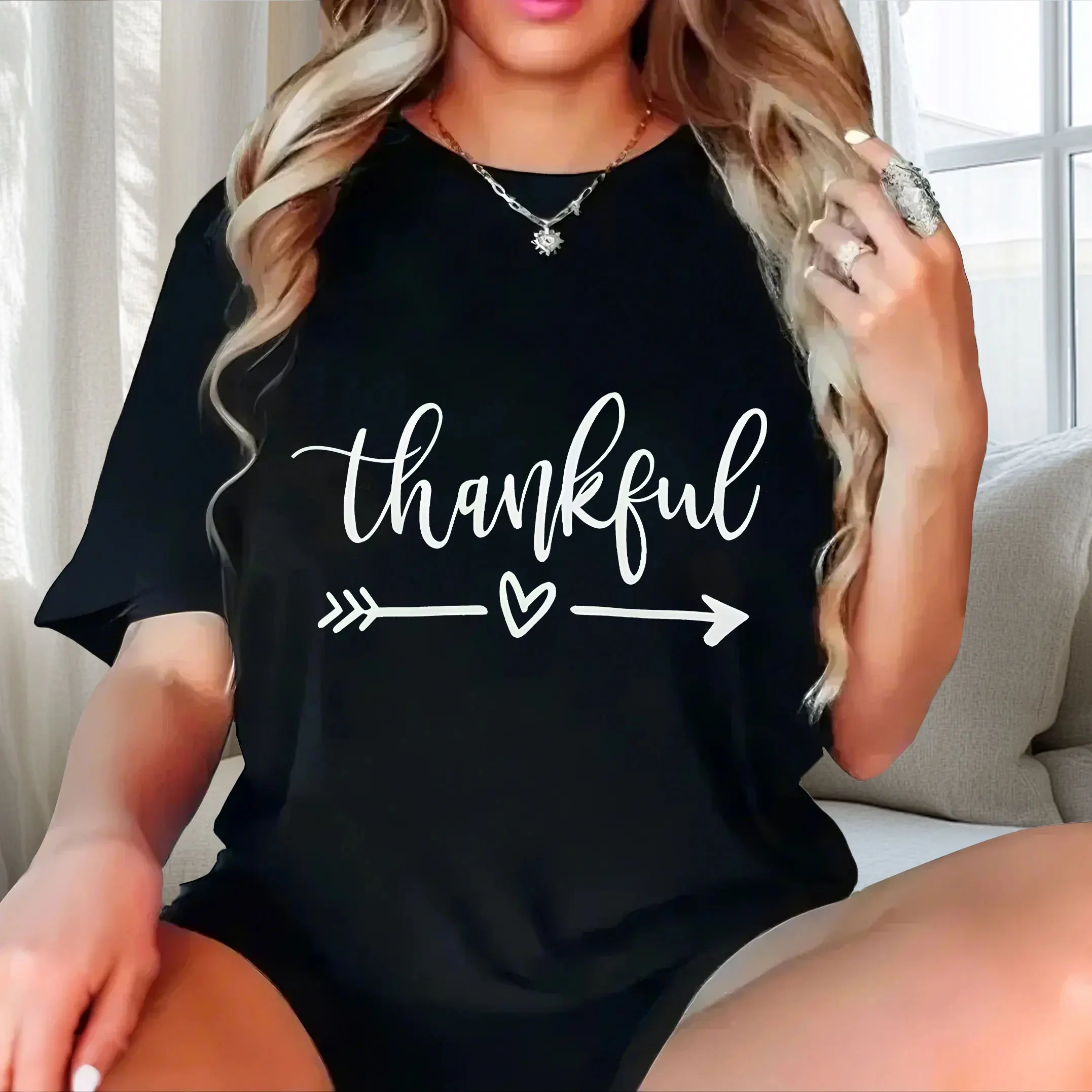 

Arrow+English print plus size Ladies' casual short sleeved T-shirt black