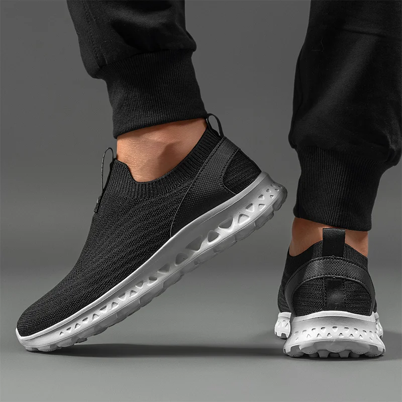 Men Slip On Sport Shoes Lightweight Mesh Sneakers Solid Black Walking Shoes Outdoor Breathable Running Shoes Plus Size 45 46 47