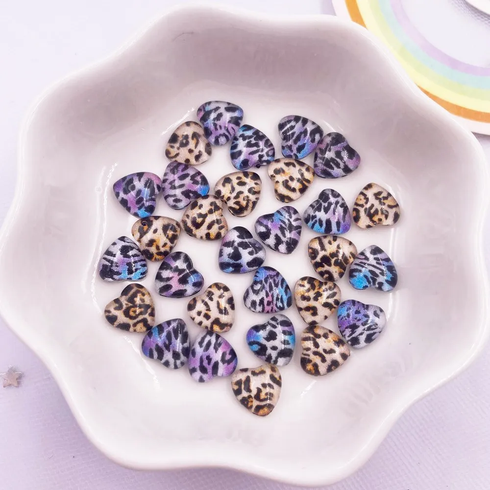 50pcs Resin 8mm Heart Leopard Print Patterns Crystal Gem Flatback Rhinestone Figurine DIY Home Scrapbook Nail Art Craft