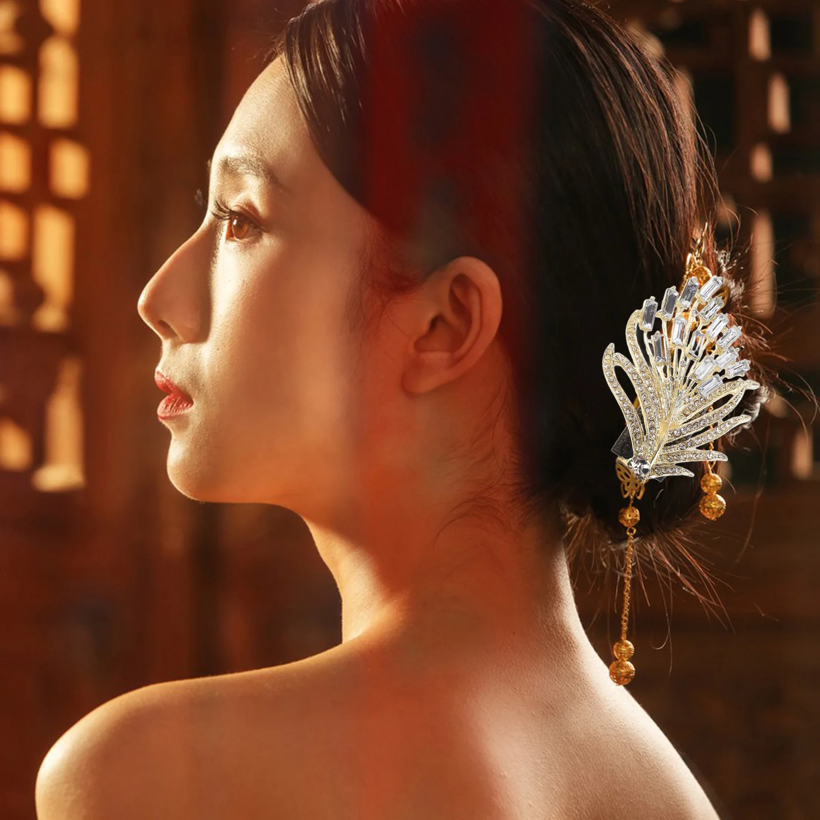 

Elegant Rhinestone Hair Bun Maker Twist Clip French Hairstyle Small Bun Maker Hair Accessories for Women Girls