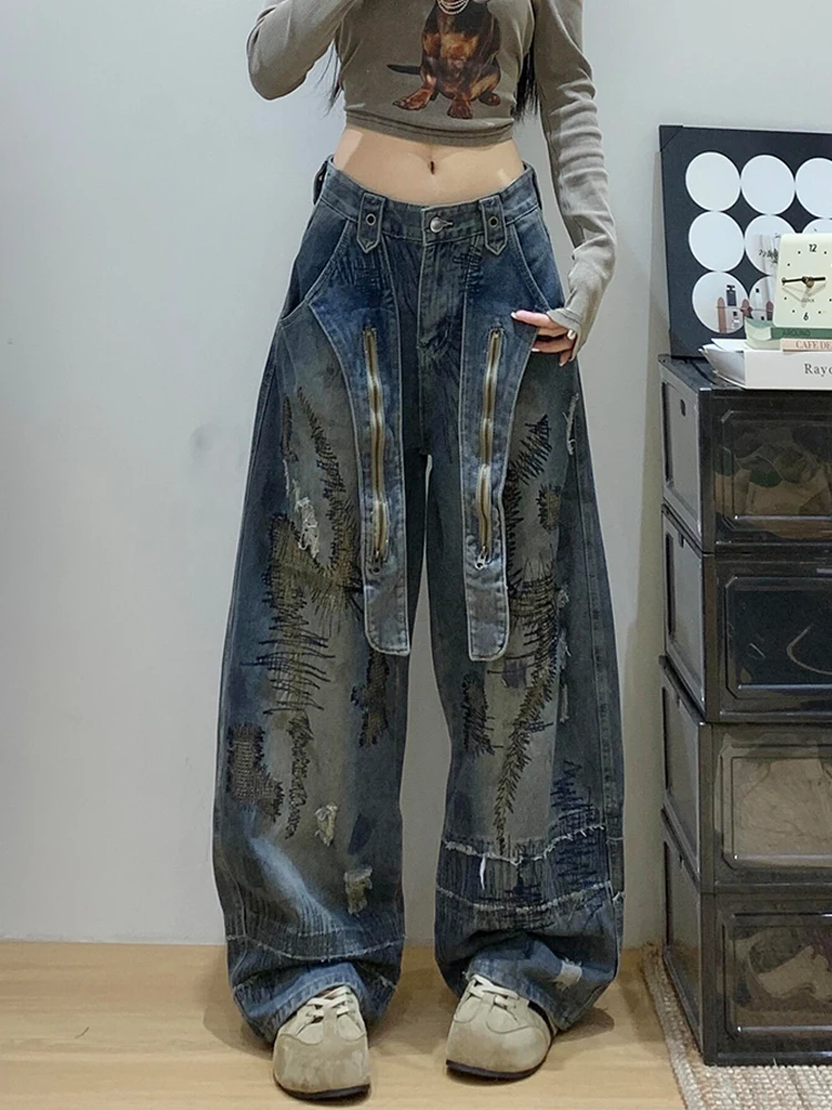 

Retro Apocalyptic Style Distressed Heavy Embroidery American Girl Jeans Natural Waist Knife Loose Fit Pure Color Winter