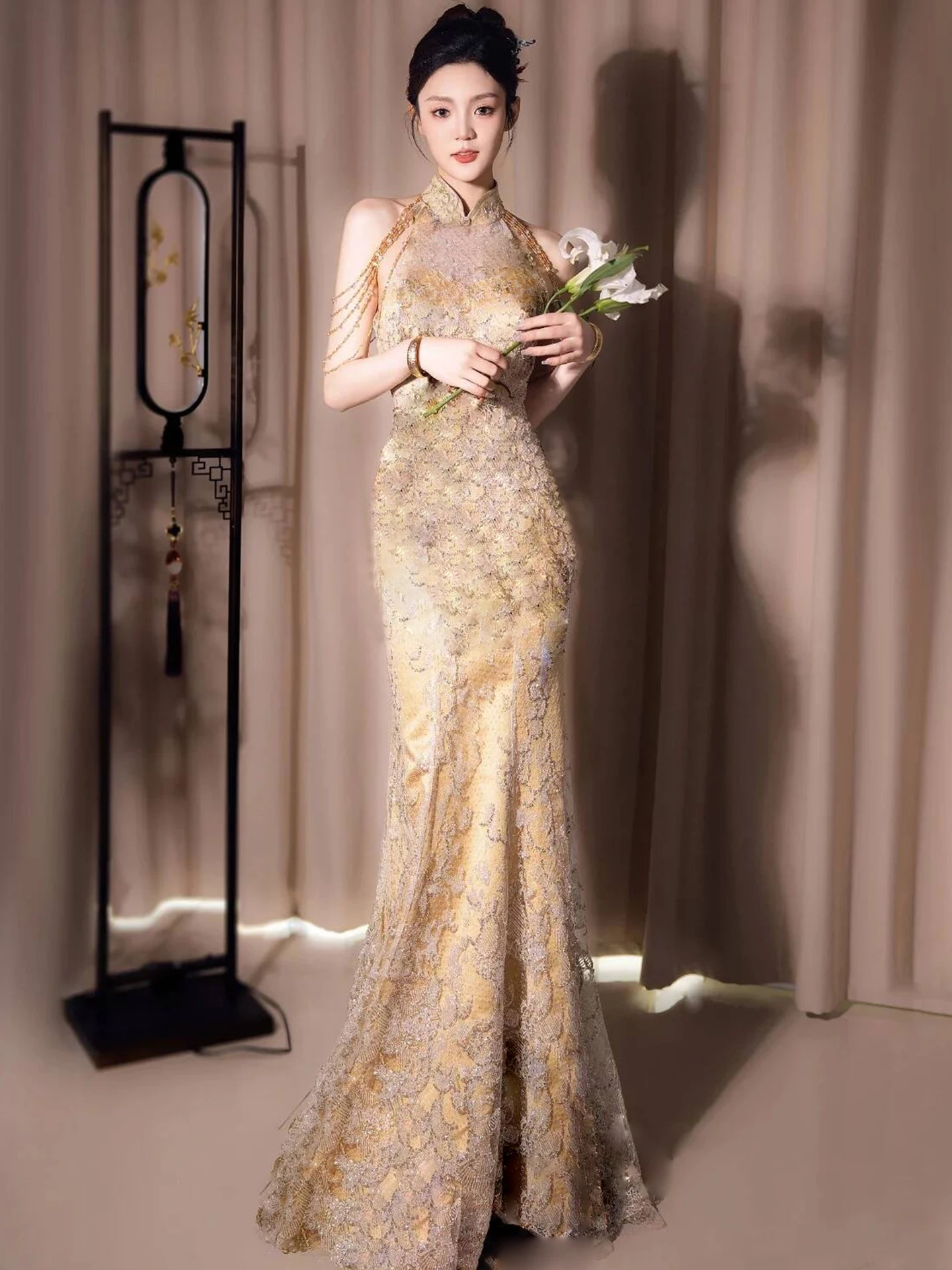 

Chinese Style Engagement Lace Fish Tail Dress Retro Style Long Evening Gown for Women mid Waist Zipper Back No Sleeve