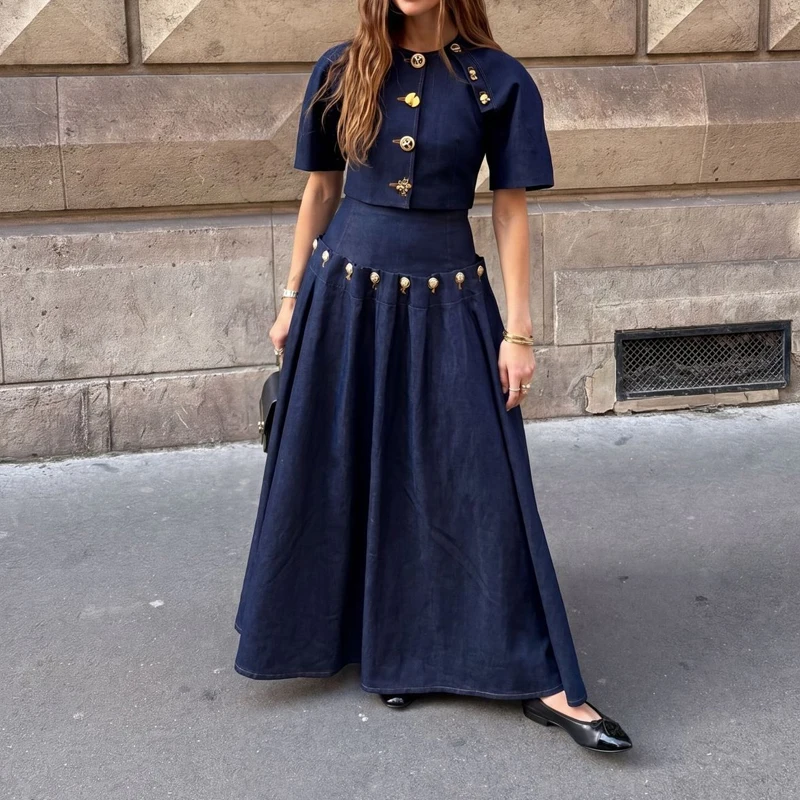 

Spring O Neck Short Sleeve T-shirt & High Waist Maxi Skirt Outfit Vintage Solid Casual Streetwear Set for Women Summer Boho Suit
