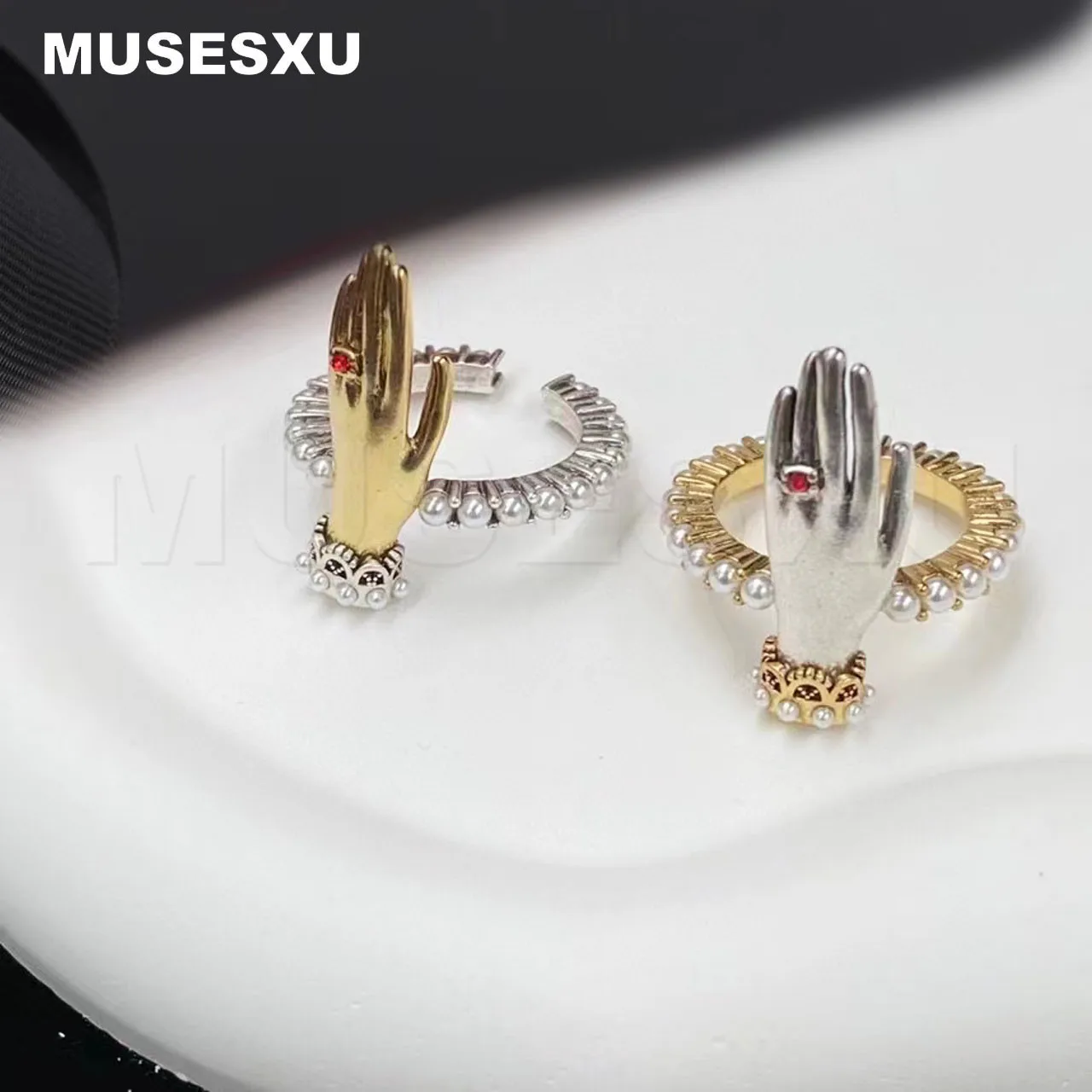 

2022 Jewelry & Accessories Luxury Brand Palm Ornament Inlaid Zircon & Pearl Open Ring For Men's & Women's Party Gifts