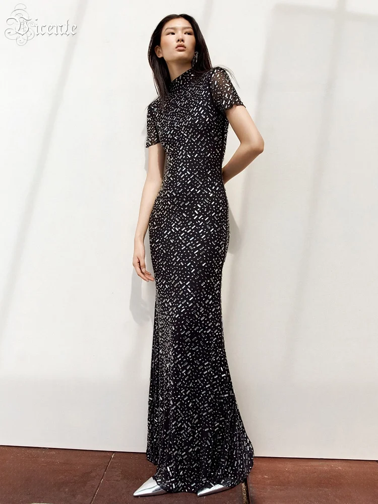 

VC Sumptuous Short Sleeved Semi-High Neck Crystal Embellished Mermaid Dress Gown for Special Occasions