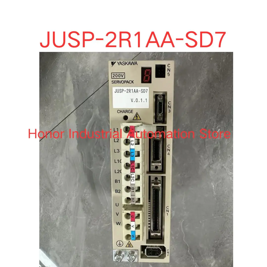 

Совершенно новый сервопривод JUSP-2R1AA-SD7 Быстрая доставка
