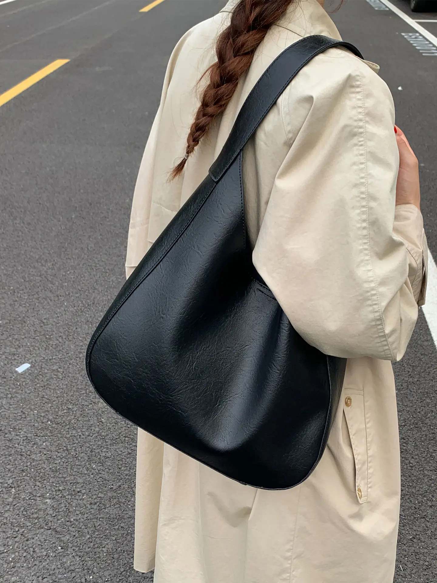 

Handbag for Women 2025 New Fashion Retro Versatile Shoulder Large Capacity Commuting Tote Bags