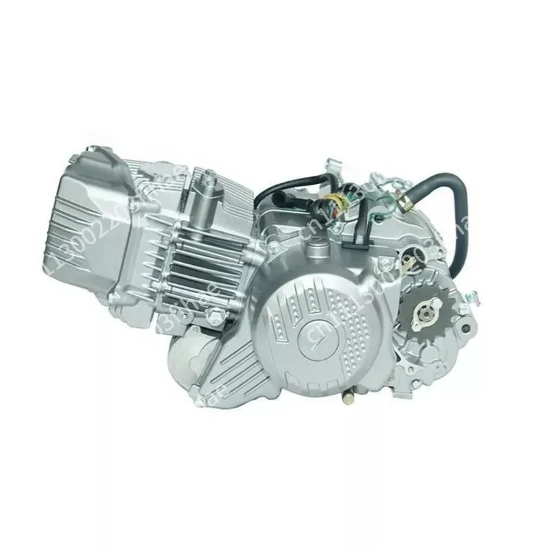 Four-stroke, single-cylinder, oil-cooled, inclined 190cc engine
