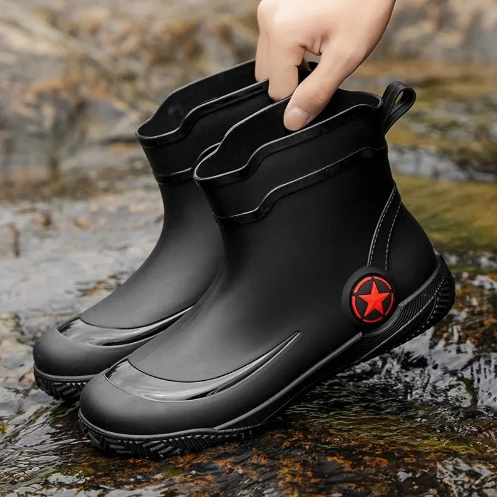 

Men's Rain Shoes Waterproof Shoes Rain Boots Work Footwear Anti-slip British Fishing Shoes autumn winter Four Seasons Big Size47